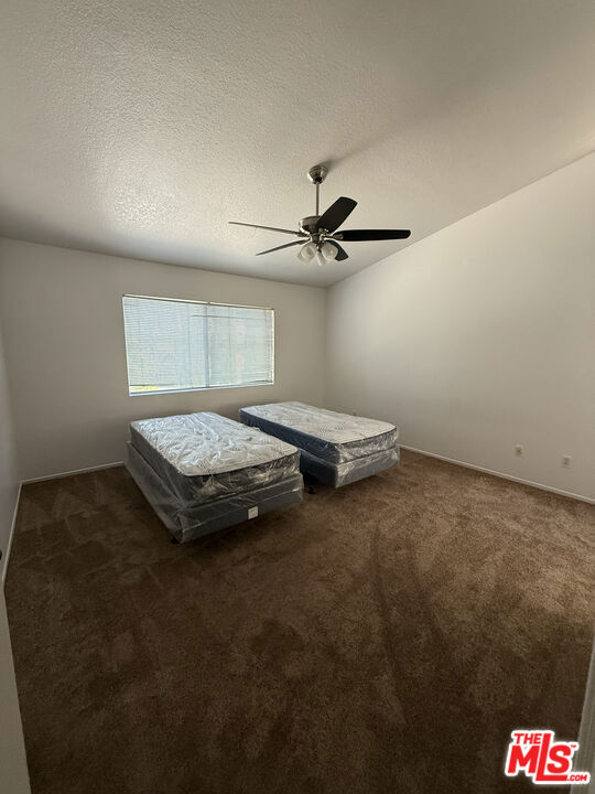 44752 Ranchwood Avenue, Lancaster CA: https://media.crmls.org/mediaz/e8a6add6-37b1-4ffe-be1c-985083f891f0.jpg