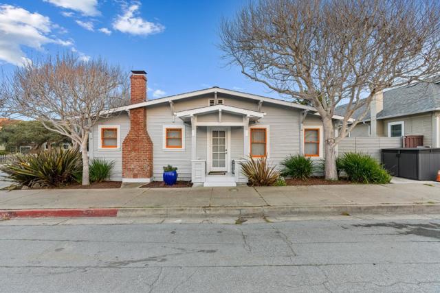 791 Spruce Avenue, Pacific Grove CA: https://media.crmls.org/mediaz/e8a79f87-6c20-4d0e-bab0-3fe2db5d3d9b.jpg