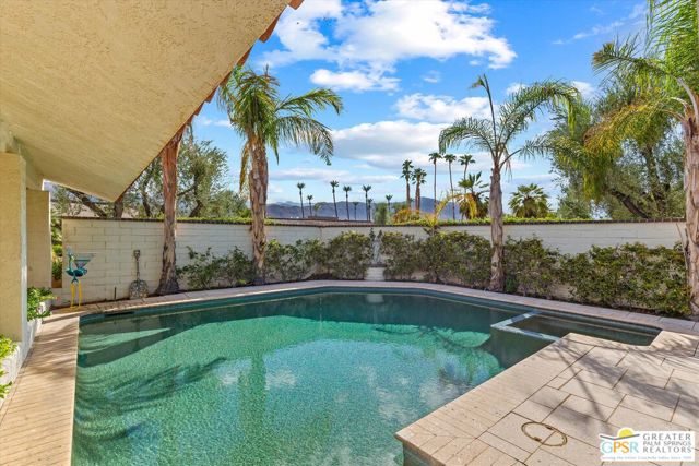 4 Reed Court, Rancho Mirage, California 92270, 3 Bedrooms Bedrooms, ,3 BathroomsBathrooms,Single Family Residence,For Sale,Reed,24430357