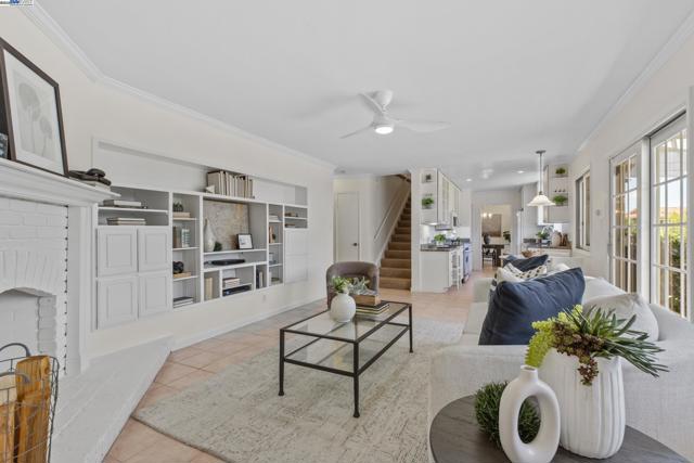 41938 Via San Carlos, Fremont CA: https://media.crmls.org/mediaz/e8a955d2-ca67-47a7-84f1-5bd9d2a2af30.jpg