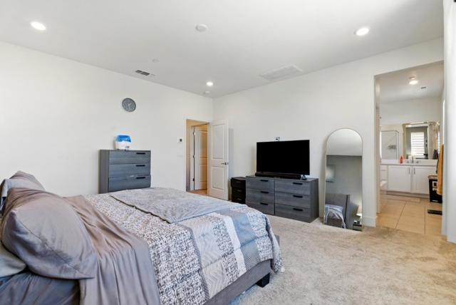 5758 Tournament Court, Tracy CA: https://media.crmls.org/mediaz/e8aa4312-7dc2-45bf-92d5-a0e5f6991dcf.jpg