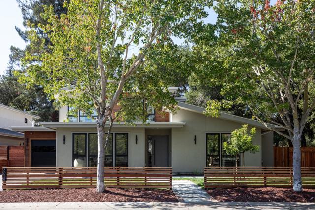3618 Laguna Avenue, Palo Alto CA: https://media.crmls.org/mediaz/e8aa9155-744f-4c4d-af7b-0bb7adde026a.jpg