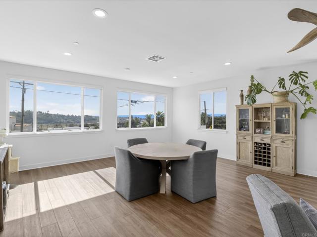 Detail Gallery Image 17 of 42 For 1858 Avocado Rd, Oceanside,  CA 92054 - 5 Beds | 3/1 Baths