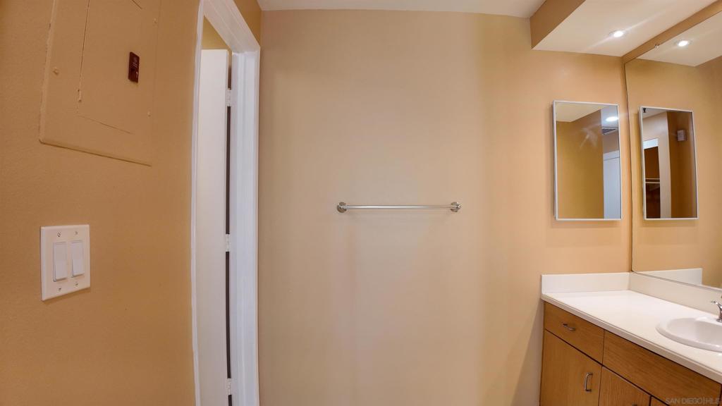 655 Columbia St - photo 20