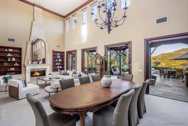 Image 4 of 32 For 17095 Butterfield Trail