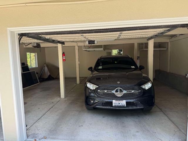 115 Toyon Court, Woodside CA: https://media.crmls.org/mediaz/e8ad5080-7404-40cc-8cc4-e4d710fb6f1b.jpg