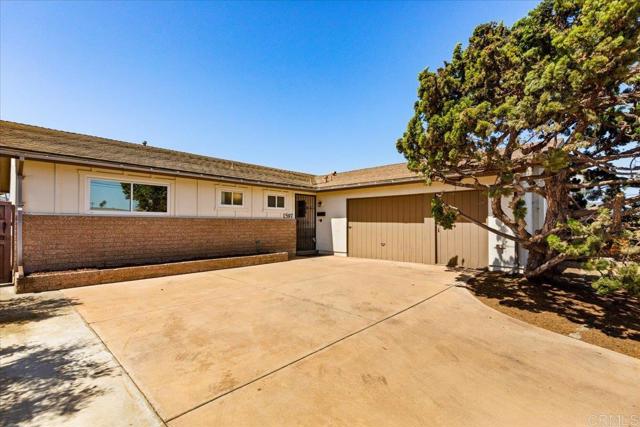 Detail Gallery Image 1 of 1 For 1597 Hermes St, San Diego,  CA 92154 - 3 Beds | 2 Baths