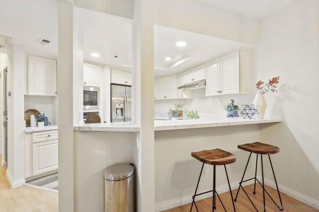 3405 Florida St, San Diego CA: https://media.crmls.org/mediaz/e8aeb1ac-2feb-45b9-a59b-e8fdd83ddbbe.jpg