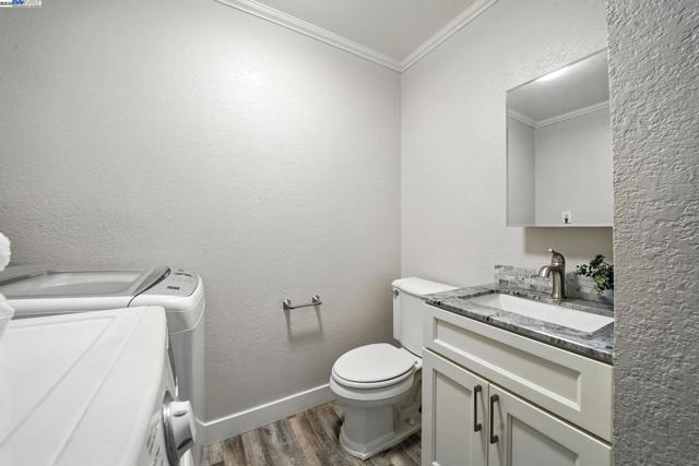 824 Royal Ann Ln, Concord CA: https://media.crmls.org/mediaz/e8aedafd-f702-4ad4-ae92-6accaba37cfd.jpg