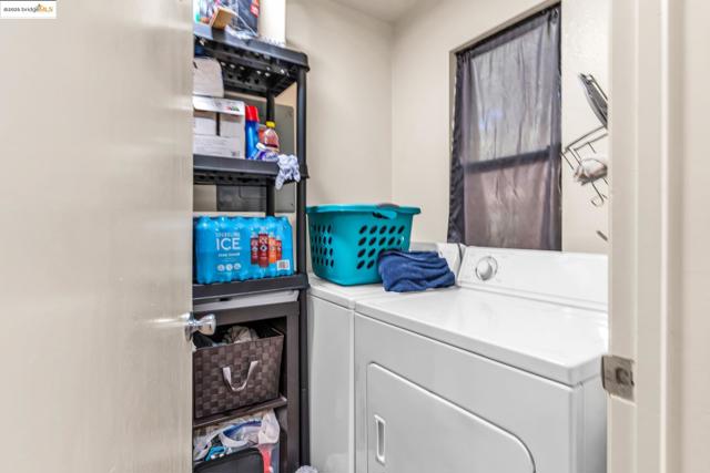 301 Country View Ln, Pleasant Hill CA: https://media.crmls.org/mediaz/e8b01f9c-3ce1-4d7b-ae4e-6b2d891d1a22.jpg