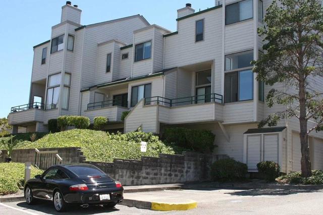 43 Appian Way, South San Francisco CA: https://media.crmls.org/mediaz/e8b074b9-1cd6-4ef2-ad6d-c0a496b526c4.jpg