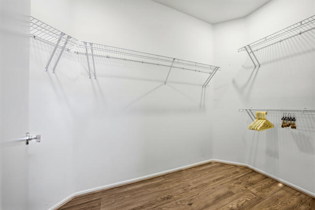 78584 Glastonbury Way, Palm Desert CA: https://media.crmls.org/mediaz/e8b311eb-2189-45b4-ae31-110c89dfc5ac.jpg