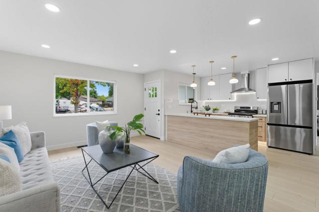 4398 Camden Avenue, San Jose CA: https://media.crmls.org/mediaz/e8b3c921-2d7b-4d36-bce1-3e7bd694215a.jpg