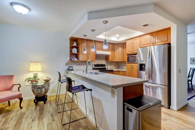 10832 Avenida De Los Lobos, San Diego CA: https://media.crmls.org/mediaz/e8b41325-8b45-4ba9-a275-8d9945d3797f.jpg