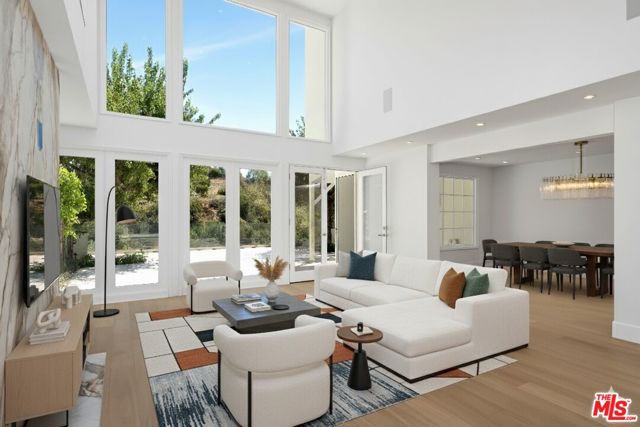 Drew Fenton | 2205 Canyonback Road Los Angeles CA | MLS: 7423951