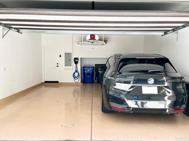 2896 Via Alta Place, San Diego CA: https://media.crmls.org/mediaz/e8b7034c-9a51-415b-8540-837d01de0e18.jpg