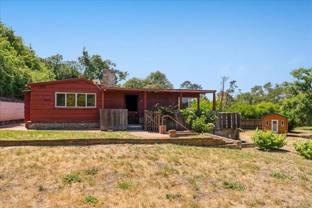 28120 Schulte Road, Carmel CA: https://media.crmls.org/mediaz/e8b72882-17cb-48f4-83f2-edaabcbe3743.jpg