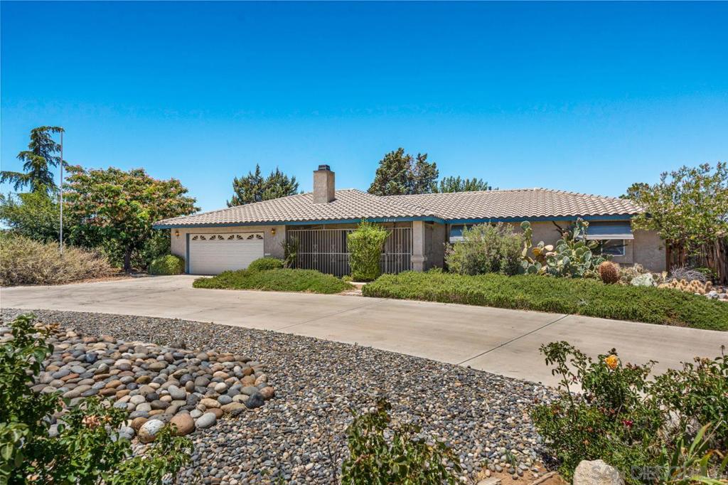 MLS #260015834SD image #4