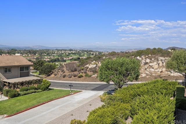 Home for Sale in Rancho Bernardo (San Diego)