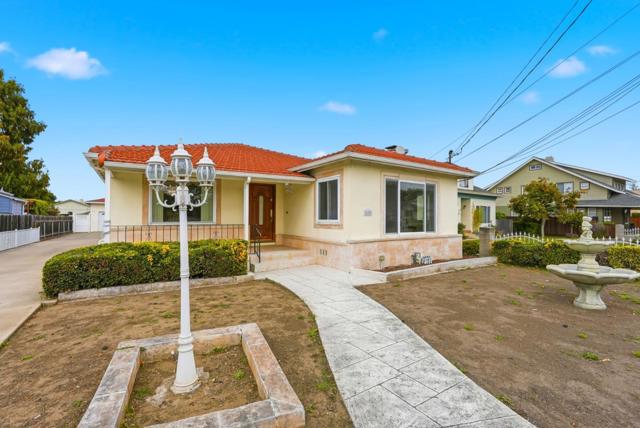 418 Sybil Avenue, San Leandro CA: https://media.crmls.org/mediaz/e8ba75a7-5737-4b2a-b033-99144aa098f0.jpg