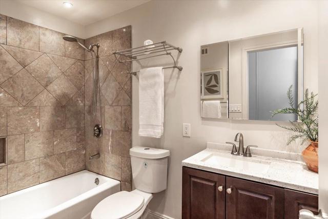 Image 14 of 16 For 4405 Thousand Oaks Drive