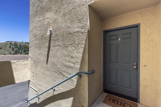 991 Fassler Avenue, Pacifica CA: https://media.crmls.org/mediaz/e8bca847-7556-4078-a79f-056470137f8d.jpg