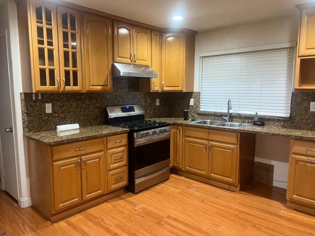 33710 Shylock Drive, Fremont CA: https://media.crmls.org/mediaz/e8bcf46e-388a-43f0-8855-0579c5e9bdf2.jpg