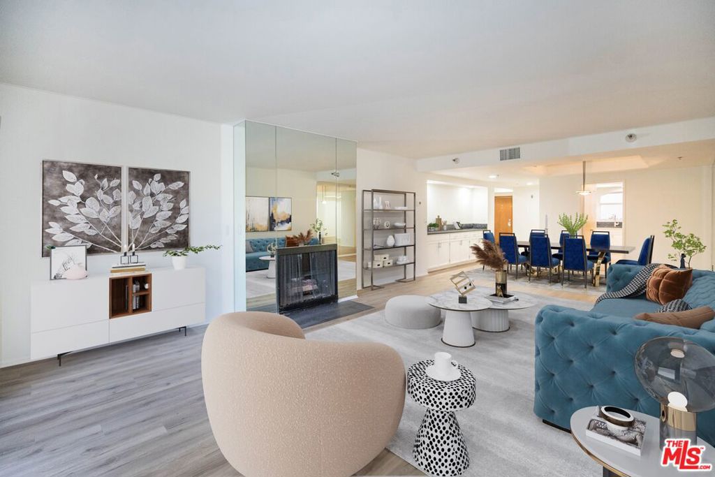 410 S Barrington Avenue #205