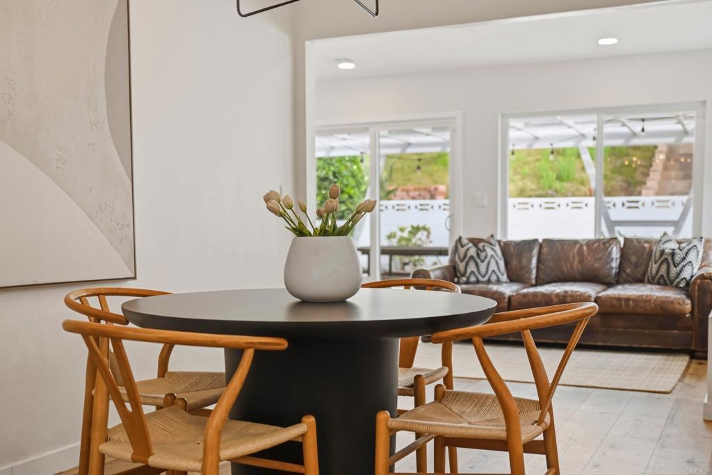 952 La Tierra Drive - photo 6