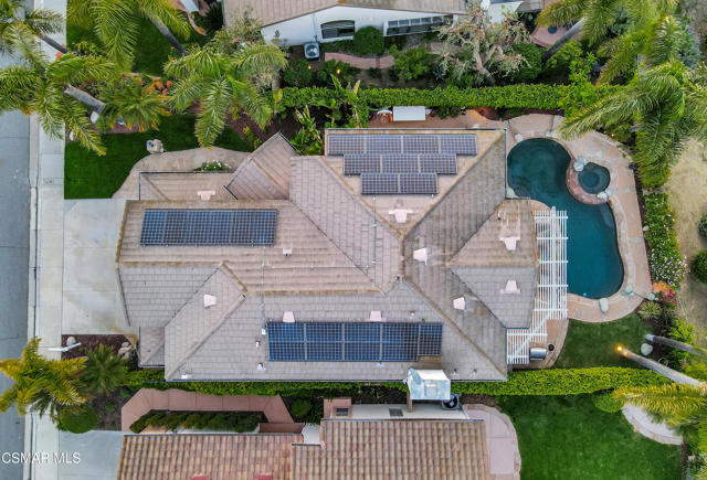 5177 Pesto Way, Oak Park CA: https://media.crmls.org/mediaz/e8be889d-9adb-4b0a-8c7f-9c0c7d7c9bdf.jpg