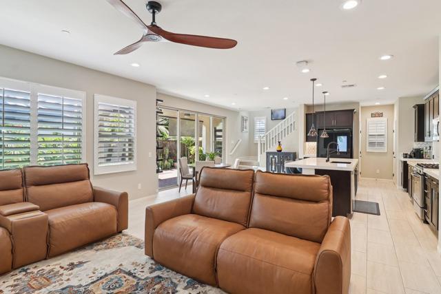 1112 Camino Prado, Chula Vista CA: https://media.crmls.org/mediaz/e8bfdac9-483e-4f33-96b0-c9852dfc788a.jpg