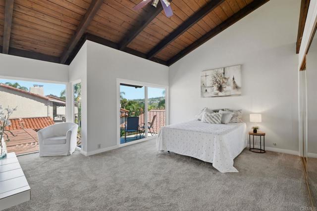 Detail Gallery Image 3 of 49 For 1915 Estrella De Mar Ct #C,  Carlsbad,  CA 92009 - 2 Beds | 2/1 Baths