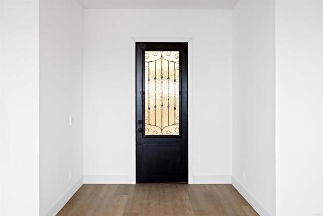 9607 Misty Meadow Lane, Escondido CA: https://media.crmls.org/mediaz/e8c1d7f6-109f-48de-b2d0-2088b65fcaa8.jpg