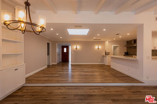 8510 Capistrano Avenue, West Hills CA: https://media.crmls.org/mediaz/e8c2d0bc-632c-44eb-ad64-a031e9da17c9.jpg