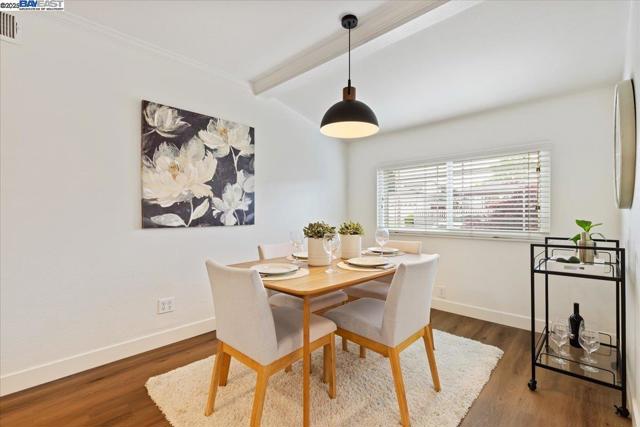 19678 Bernal Street, Castro Valley CA: https://media.crmls.org/mediaz/e8c2d0ea-4de1-4e53-8615-b82ad0aba137.jpg