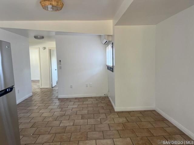 2486 L Street, San Diego CA: https://media.crmls.org/mediaz/e8c32ebb-78c3-4af9-9f36-abc58c83fa27.jpg