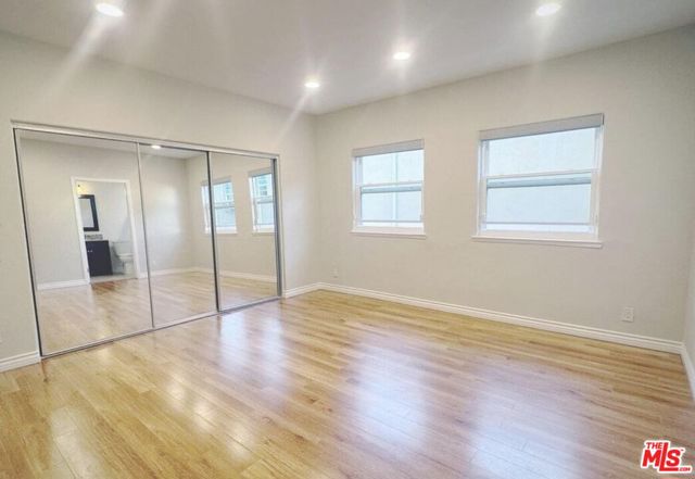 14271 Dickens Street, Sherman Oaks CA: https://media.crmls.org/mediaz/e8c4502e-7b18-4bae-8931-74da6e4bf86e.jpg