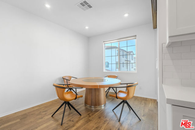 15978 Pilot Avenue, Chino CA: https://media.crmls.org/mediaz/e8c4e029-7030-4d7e-ad21-9b0e1258d5ff.jpg