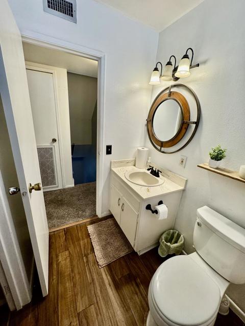 Image 19 of 21 For 369 10th Street