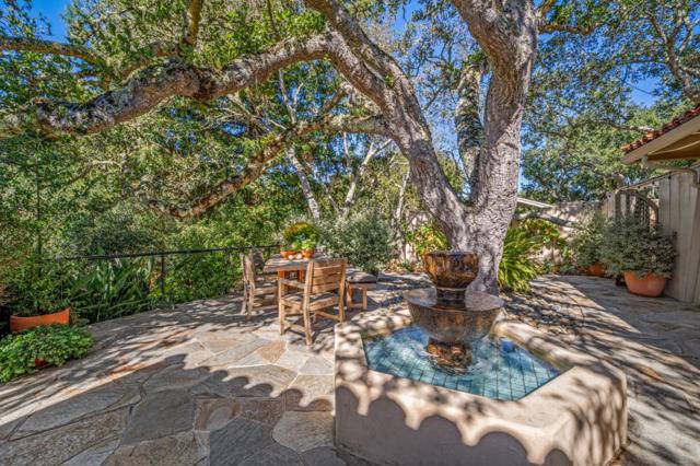 12500 Saddle Way, Carmel Valley CA: https://media.crmls.org/mediaz/e8c8bebc-c34c-49a9-8ca4-8efba86aeda3.jpg