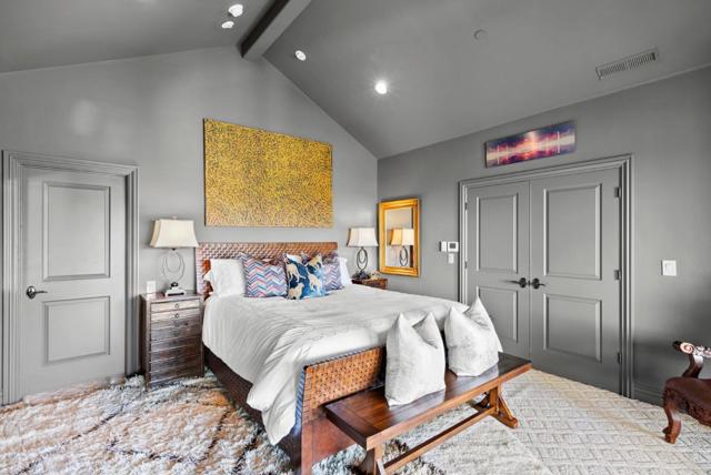 Image 20 of 85 For 100 Hollywood Avenue