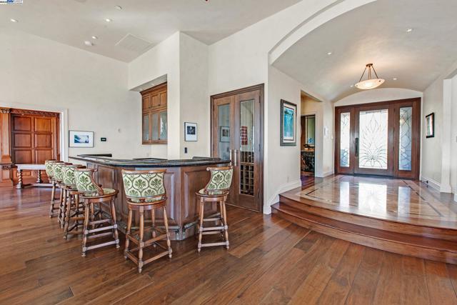 797 Las Olas Dr, Aptos CA: https://media.crmls.org/mediaz/e8c976a5-e04c-4c75-b16a-0a17faac4c03.jpg