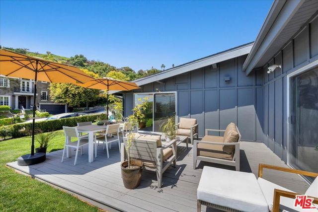 Drew Fenton | 16633 Bienveneda Place Pacific Palisades CA | MLS: 7170214