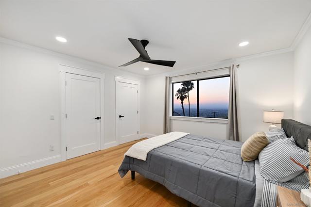 4367 Summit Dr, La Mesa CA: https://media.crmls.org/mediaz/e8cbab7a-0271-4838-a1f6-d0ca6fa5497d.jpg