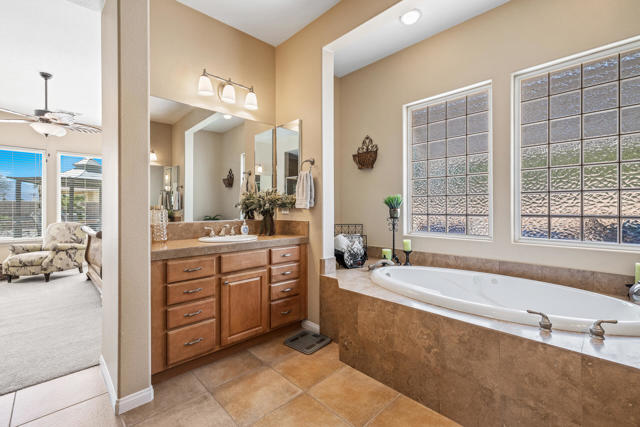 Image 25 of 71 For 80445 Paria Way