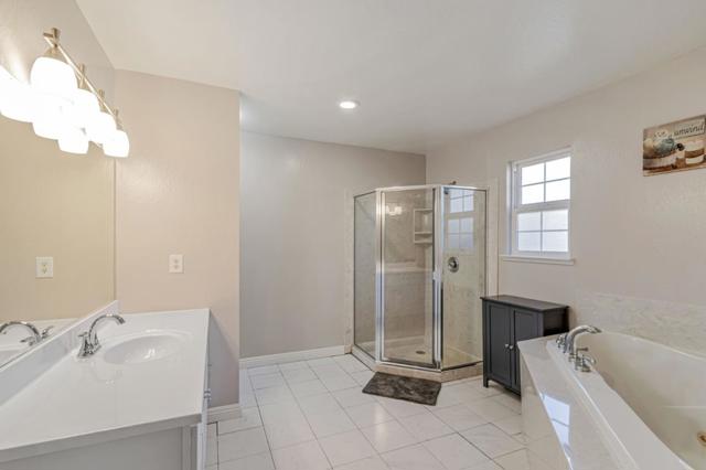 2592 Amethyst Drive, Santa Clara CA: https://media.crmls.org/mediaz/e8cedb25-6847-41f5-936a-761f95fcb61b.jpg