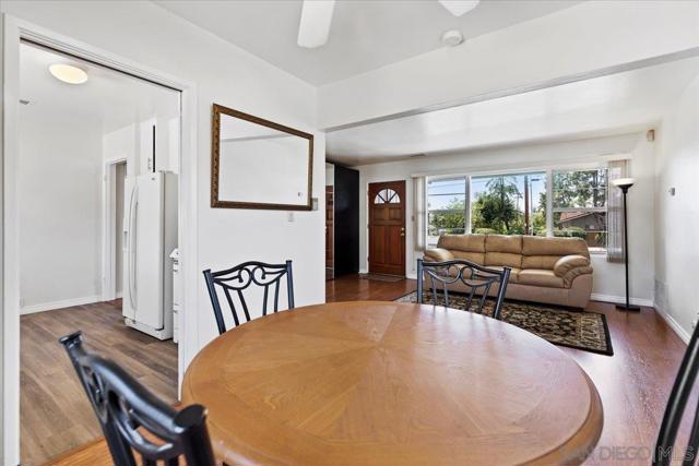 1658 Greenfield Dr, El Cajon CA: https://media.crmls.org/mediaz/e8d09b49-8862-48ca-a5e6-e909f6c964af.jpg