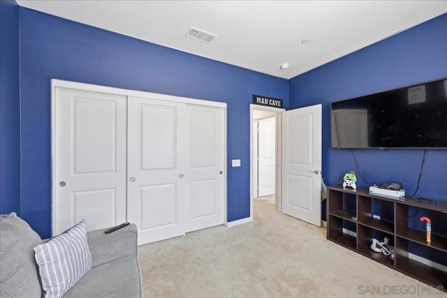 39319 Corvina, Temecula CA: https://media.crmls.org/mediaz/e8d13262-00d5-4858-9e01-af9ee1f2cb93.jpg