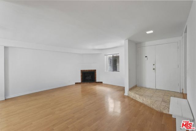 3245 Altura Avenue, 8 photo 7