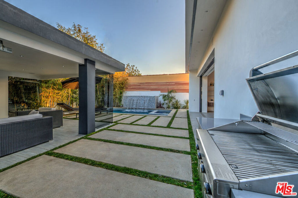 MLS #25625639 image #22